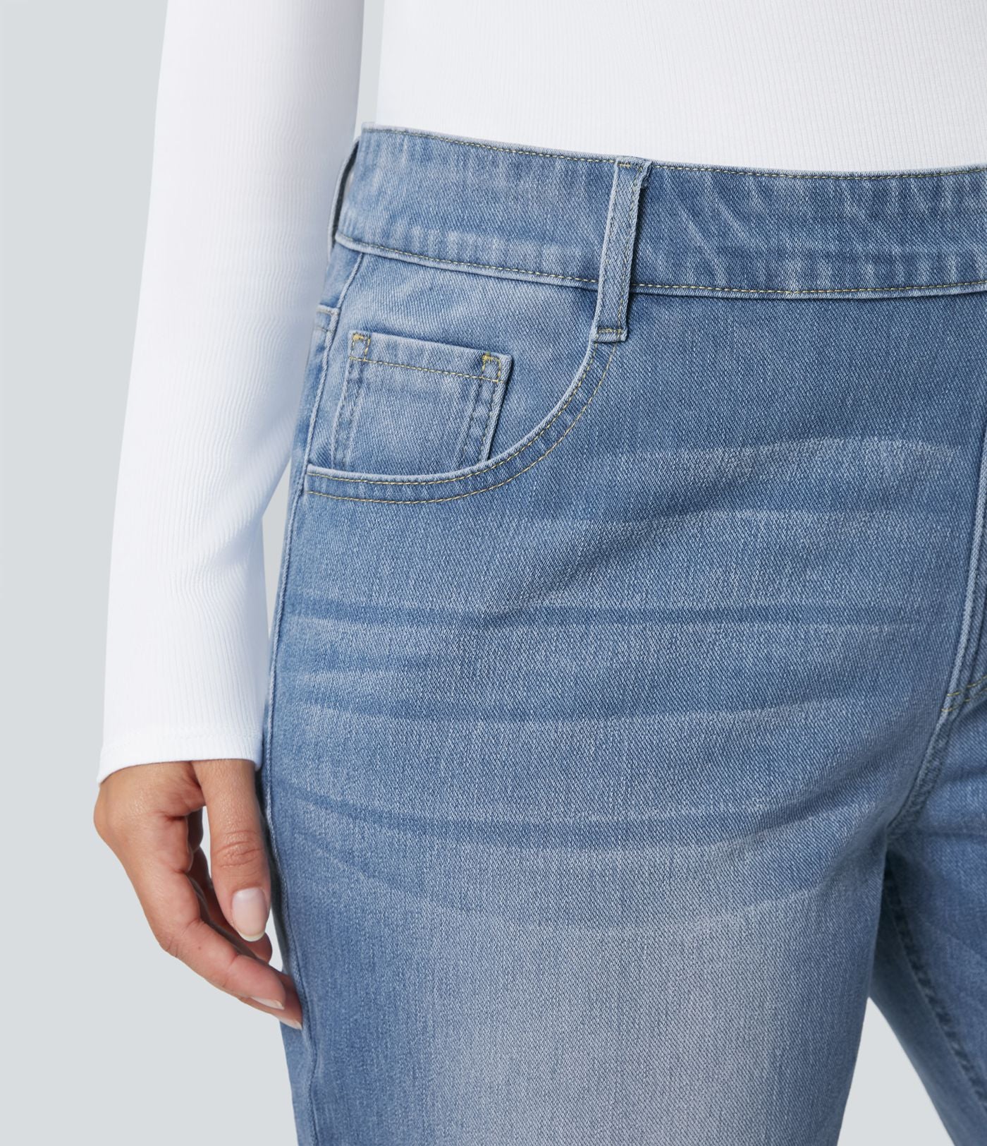 Jean décontracté Halara Flex™ grande taille, taille haute, multiples poches, jambes droites, effet délavé, en maille extensible