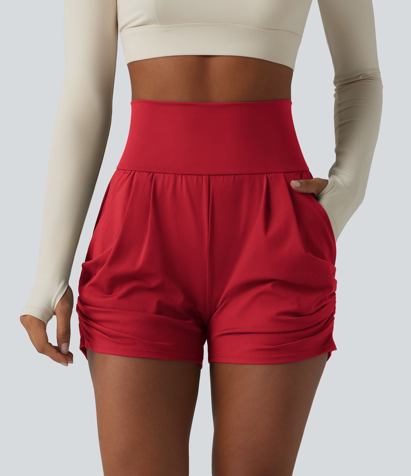 Short de yoga SoftlyZero™ Airy taille haute froncé effet frais InstantCool 7,5 cm avec poches