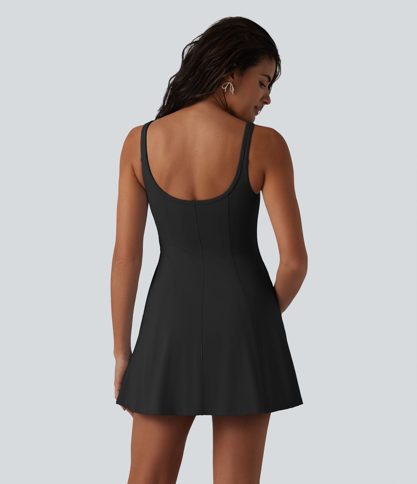 Robe mini casual sans manches à col U, volants, fronces et soutien-gorge intégré avec poches