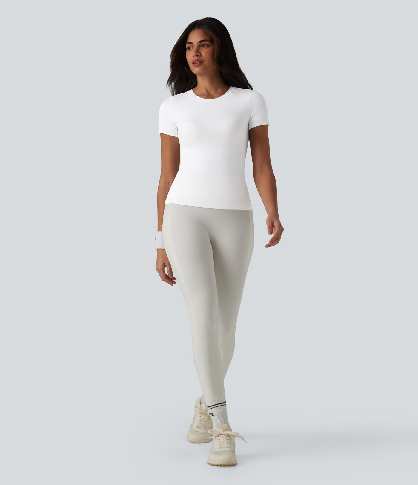 Haut de sport yoga SoftlyZero™ Airy col rond manches courtes mesh contrastant effet frais InstantCool, protection solaire UPF50+