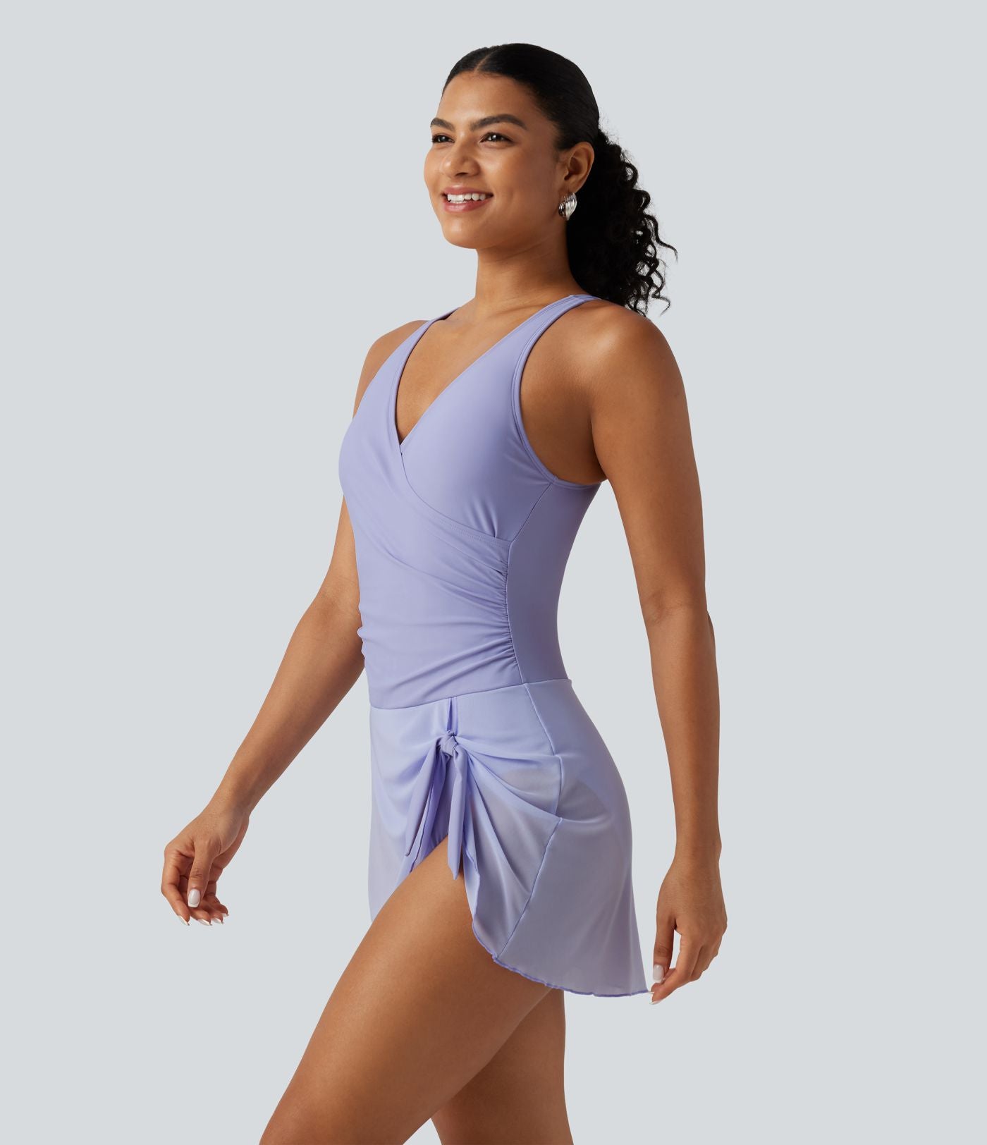 Robe de bain 2-en-1 gainante col V croisé avec fronces, ourlet asymétrique noué, mesh contrasté et brassière intégrée