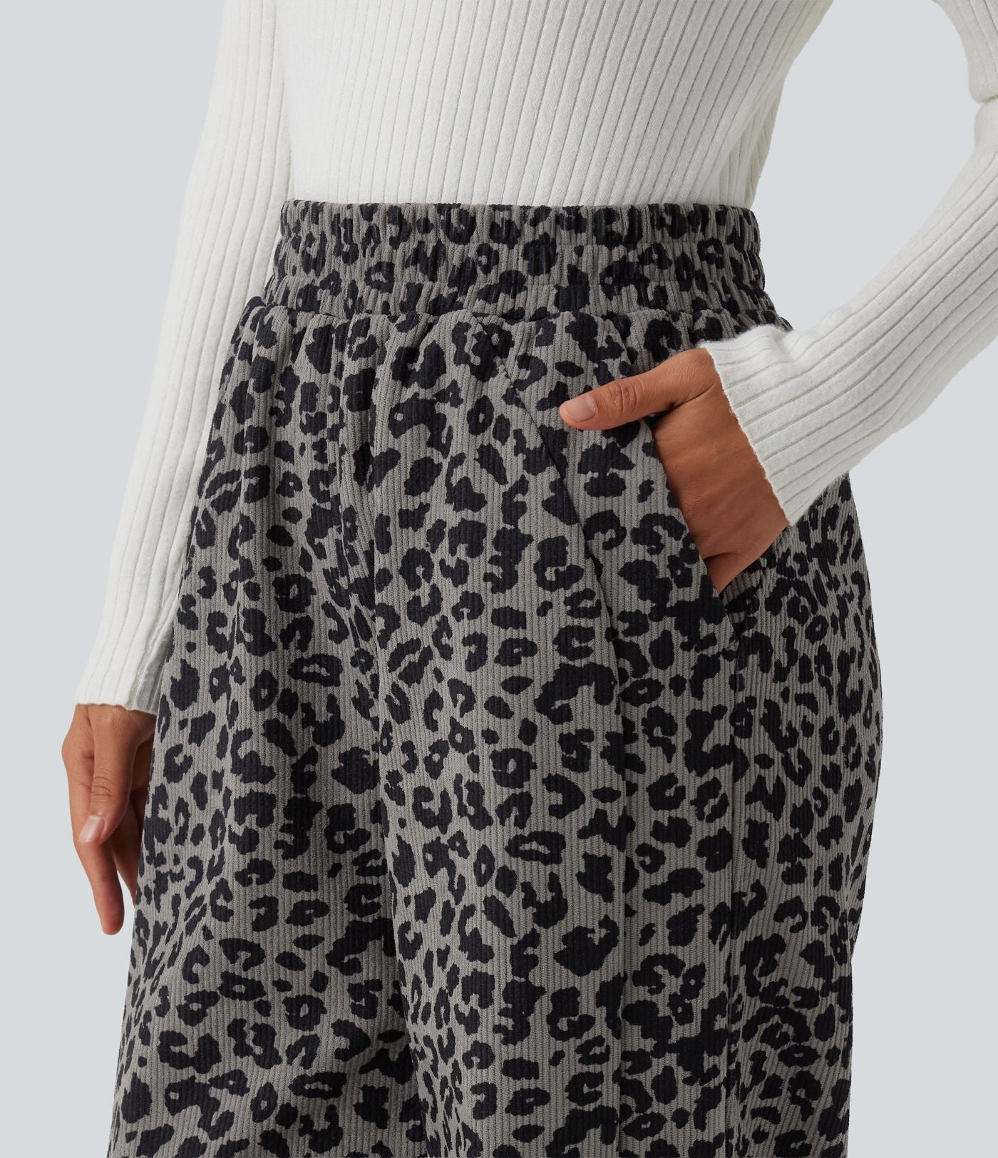 Pantalon léopard velours côtelé imprimé coupe droite mop taille haute avec poches