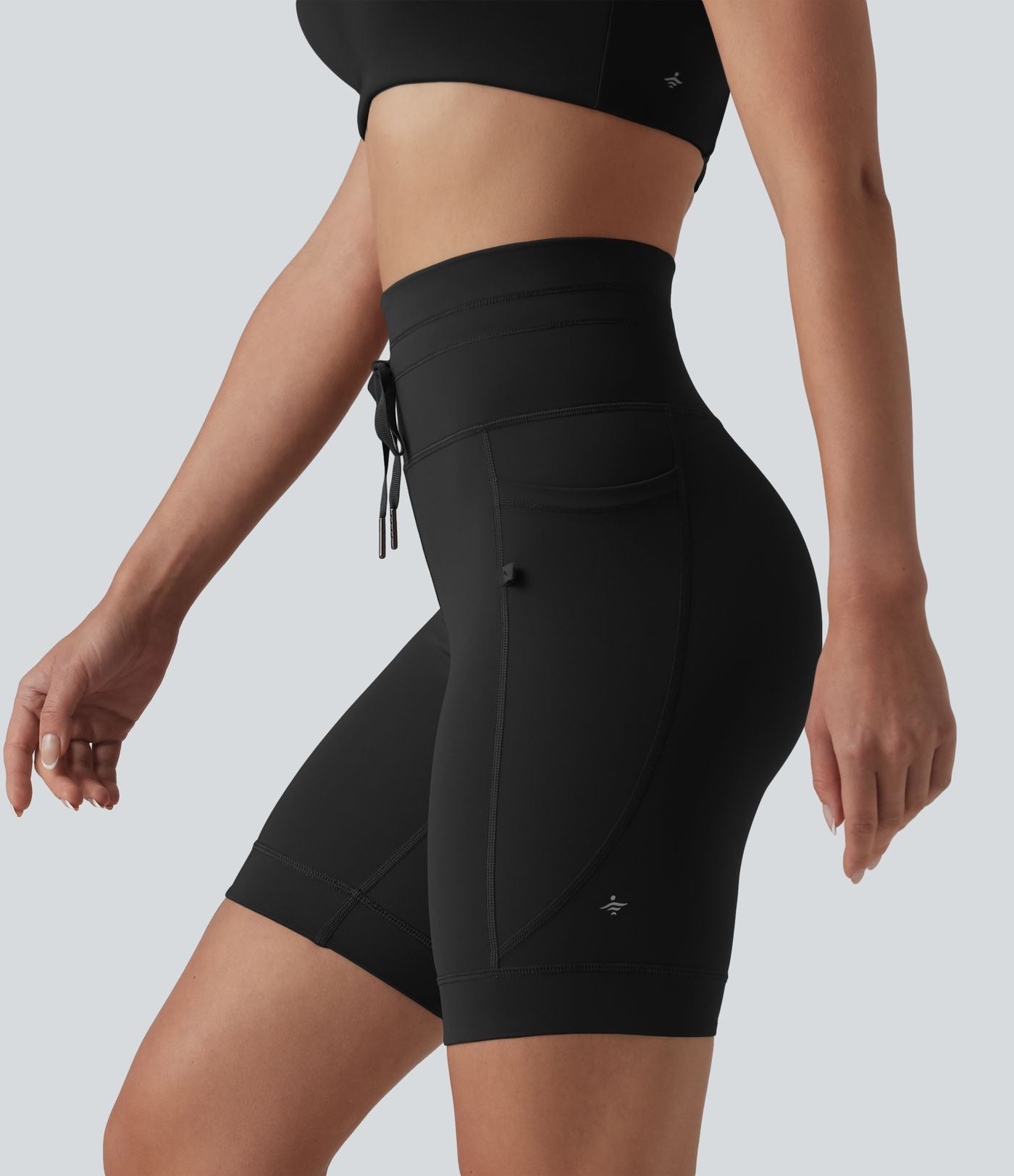 Short de cycliste yoga uni taille haute 17,5 cm avec cordon de serrage et poches