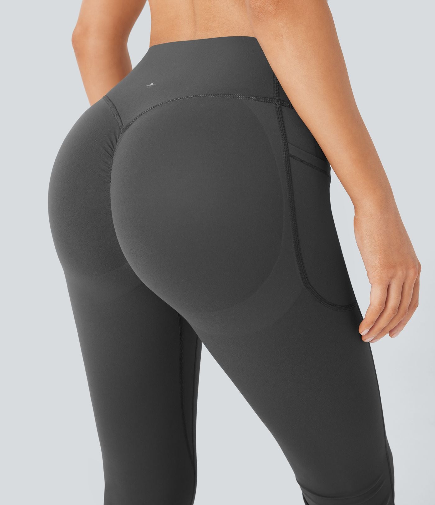 Pantalon de yoga à coupe bootcut gainant galbant taille haute avec effet scrunch et poches Halara UltraSculpt™