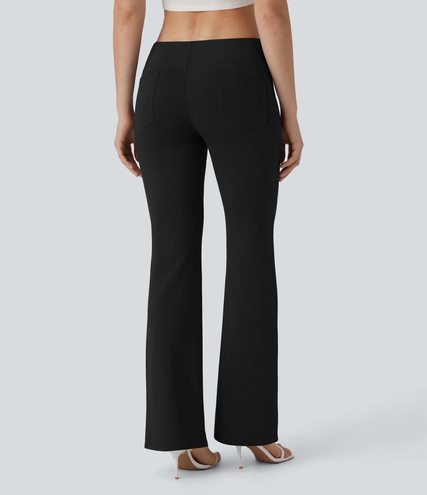 Pantalon taille basse avec poches