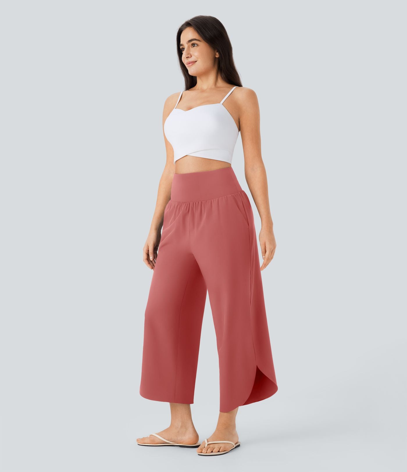 Pantalon fluide resort Breezeful™ à séchage rapide, coupe fendue et effet ventre plat