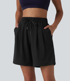 Short de yoga plissé taille haute avec ceinture élastique, cordon de serrage et poches 17,5 cm