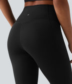 Legging de sport SoftlyZero™ taille haute avec empiècements en dentelle contrastée et poches – UPF 50+