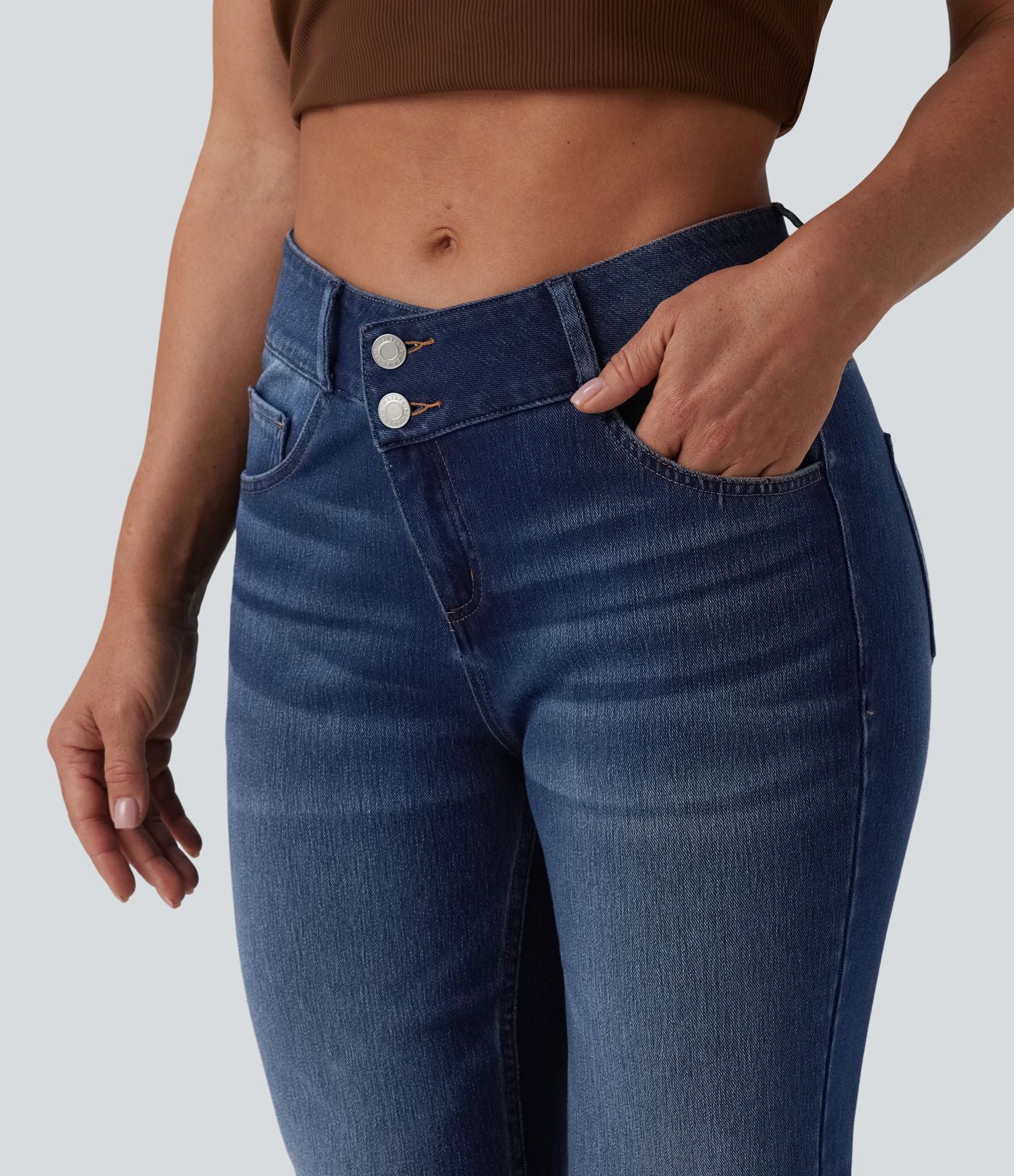 Halara Flex™ Jean évasé casual asymétrique taille mi-haute avec poches