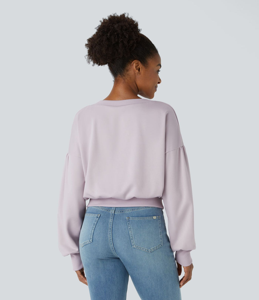 Sweat-shirt décontracté ample à col rond, épaules tombantes et manches évasées plissées