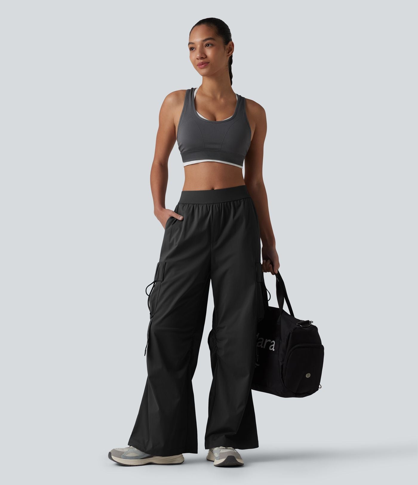 Pantalon cargo bootcut de sport taille mi-haute avec fronces et liens et poches