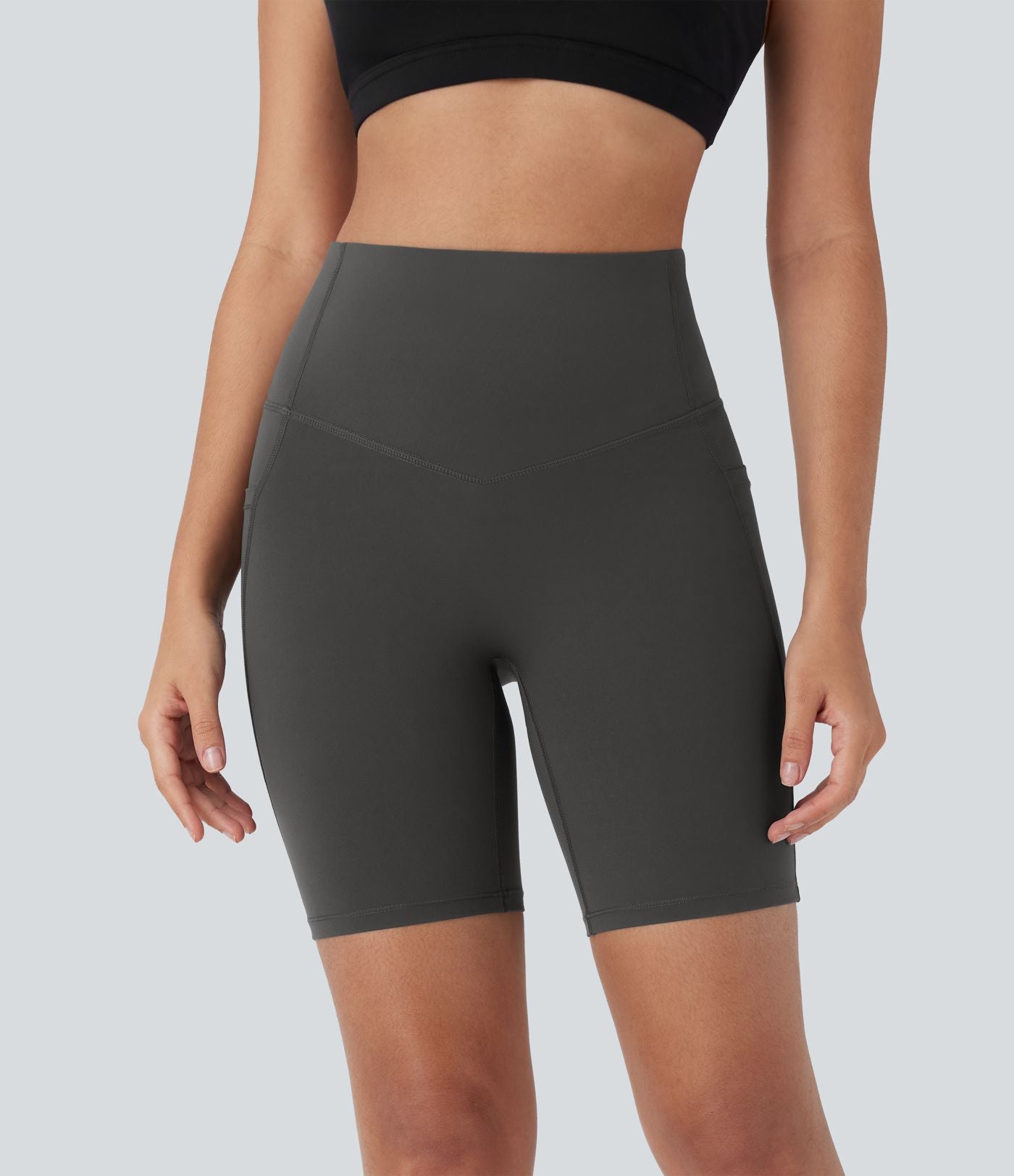Short cycliste 17,5 cm d'entraînement gainant galbant taille haute avec poches Halara UltraSculpt™
