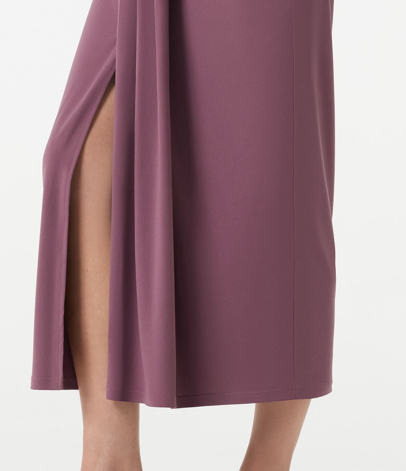 Jupe midi moulante taille haute froncée