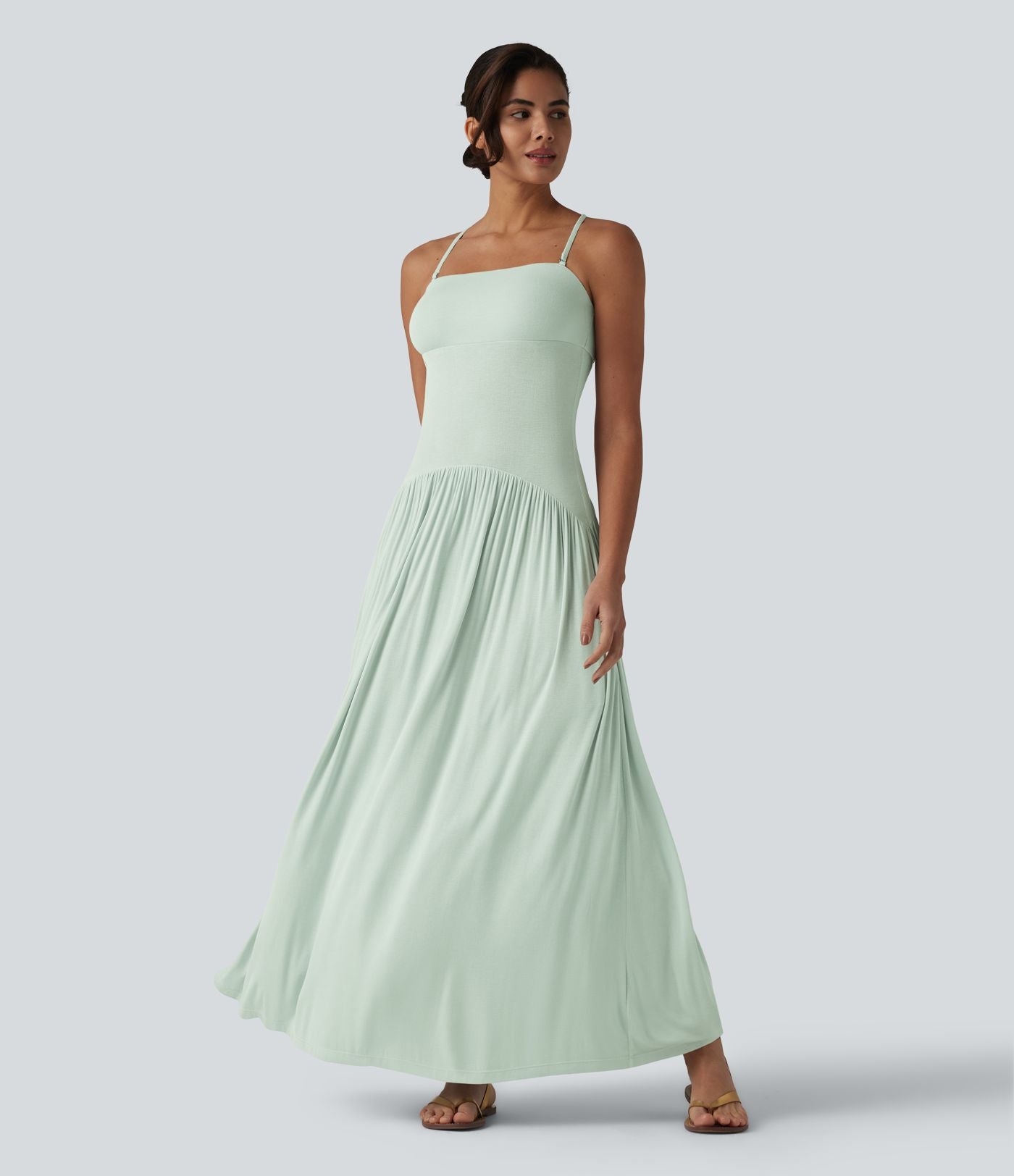 Robe longue fluide côtelée à bretelles fines avec poches