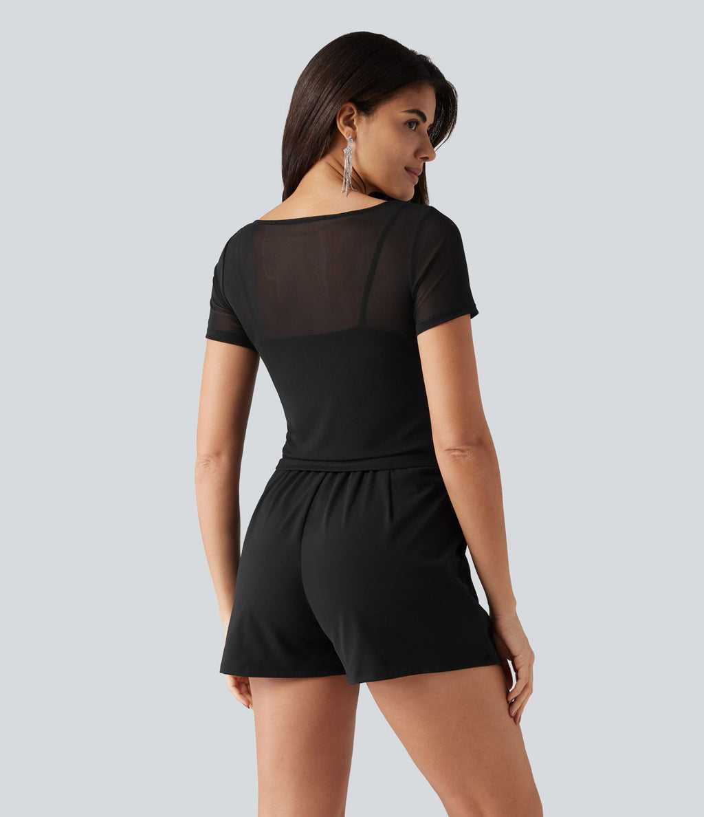 Combishort de soirée SoftlyZero™ Plush à encolure bateau avec coussinets amovibles, mesh contrasté et poches, accès facile Easy Peasy