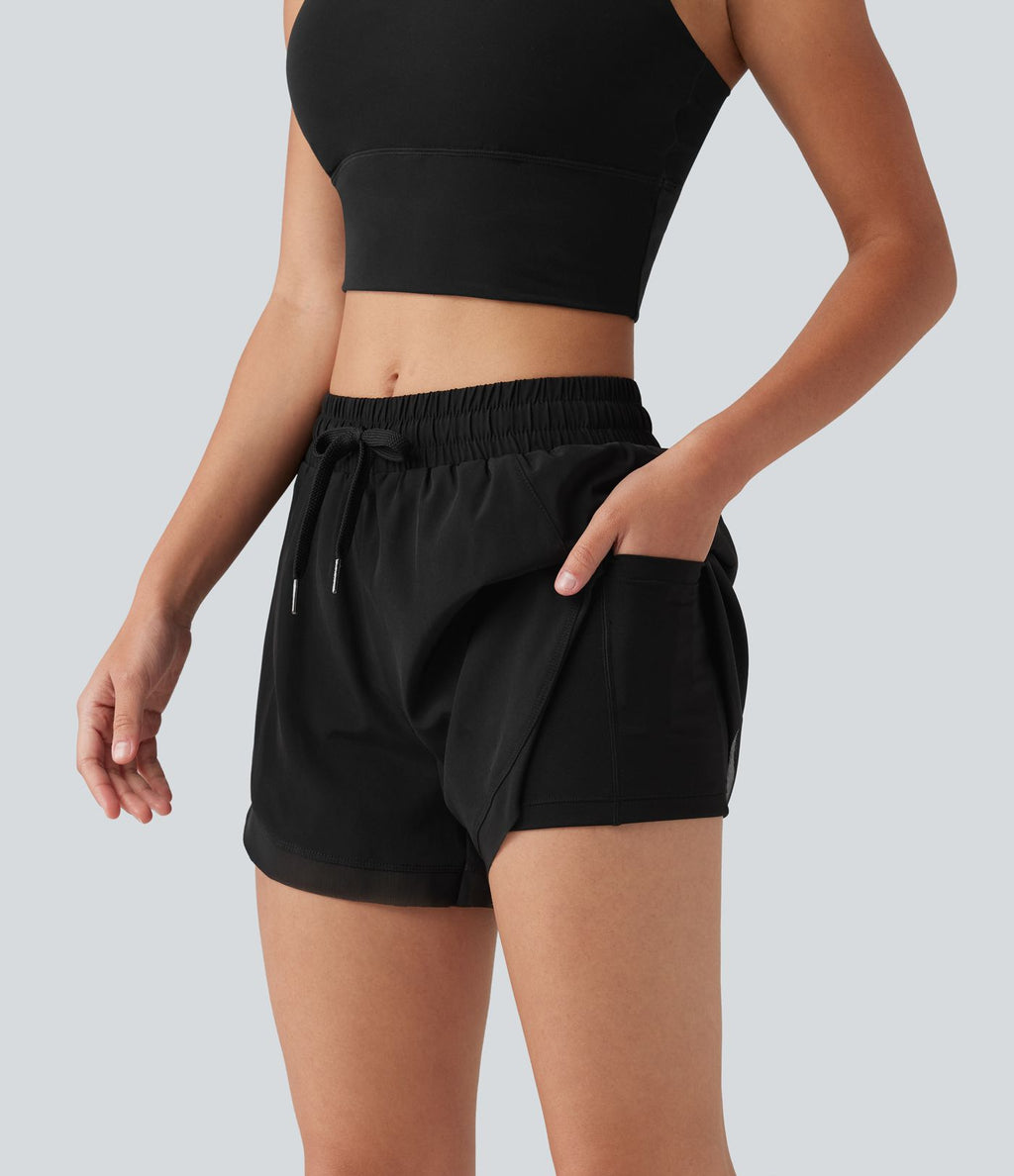 Short de running 2-en-1 taille mi-haute 7,5 cm avec cordon, ourlet incurvé, mesh contrasté et poches