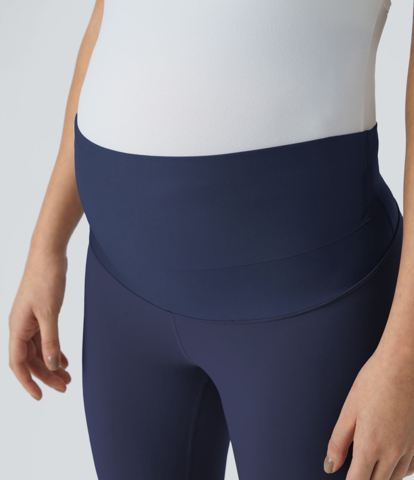 Legging 7/8 de yoga de maternité Softlyzero™ à taille très haute - Protection UPF50+