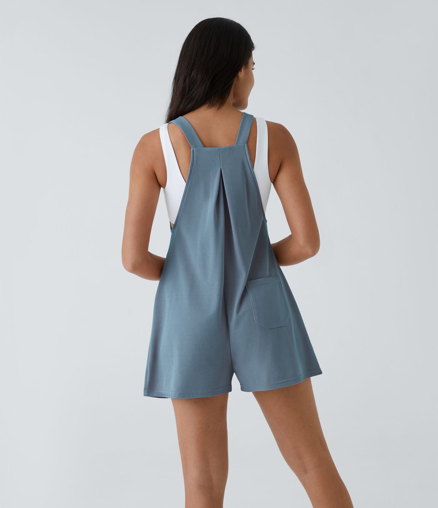 Salopette décontractée gaufrée à plis, boutons, bretelles réglables et multiples poches