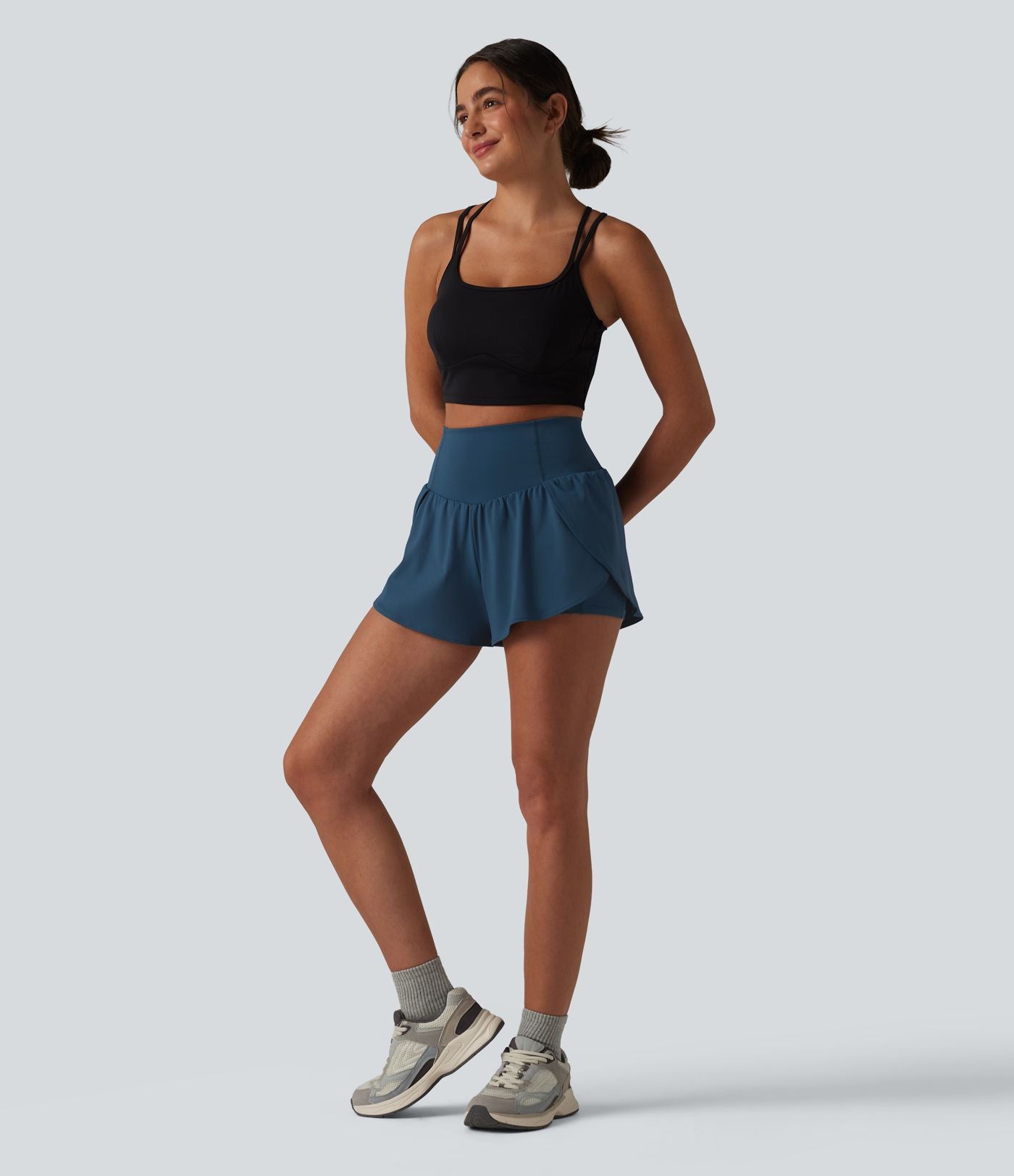 Short de yoga SoftlyZero™ Airy 2-en-1 taille haute gainant ourlet arrondi effet frais InstantCool 7,5 cm avec poches