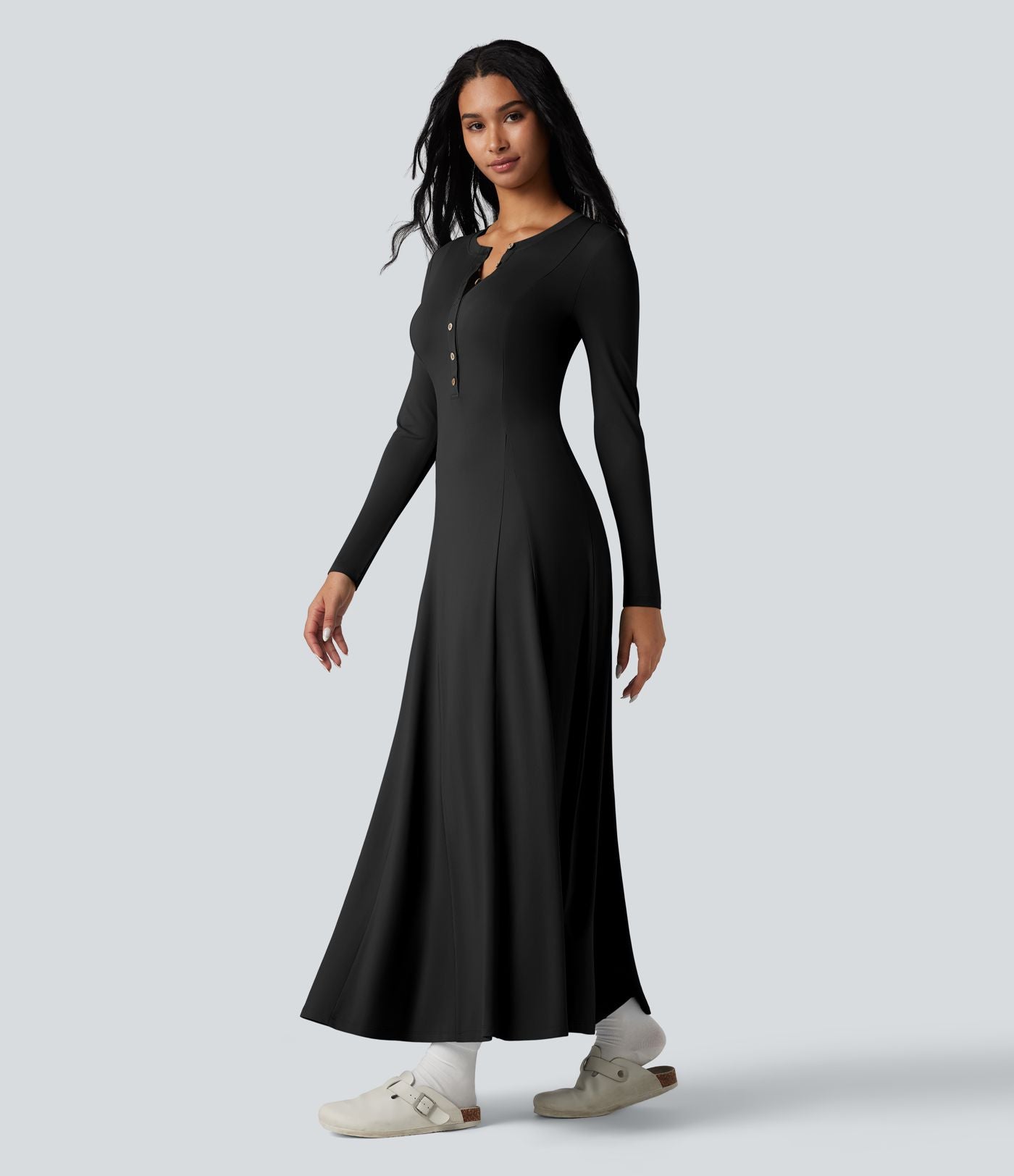 Robe longue évasée col Henley manches longues