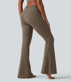 Halara UltraSculpt™ Legging évasé de yoga taille haute en V avec dentelle contrastée et poches