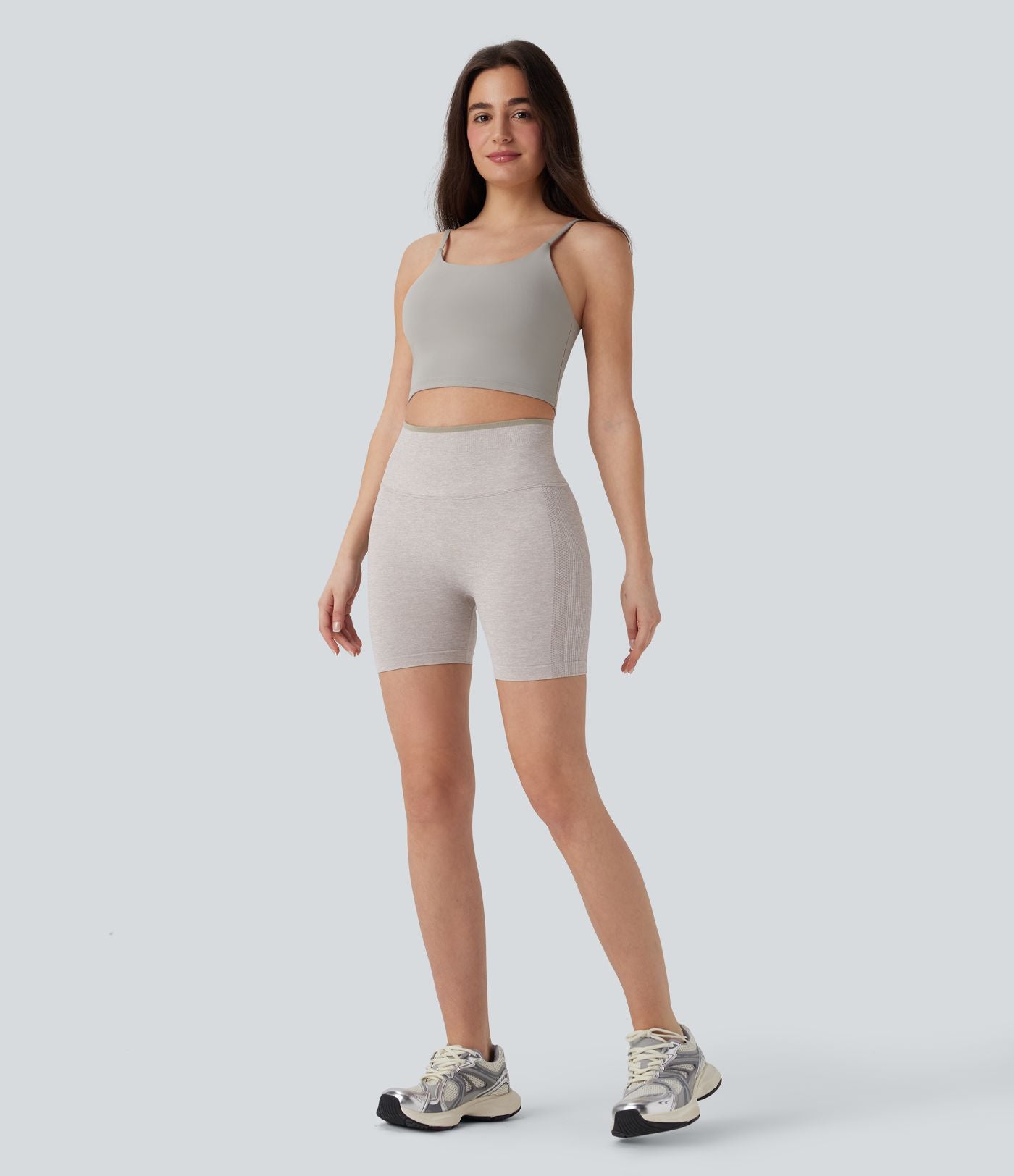 Short cycliste yoga 12,5 cm effet push-up taille haute froncé sans couture OneForm Seamless Flow