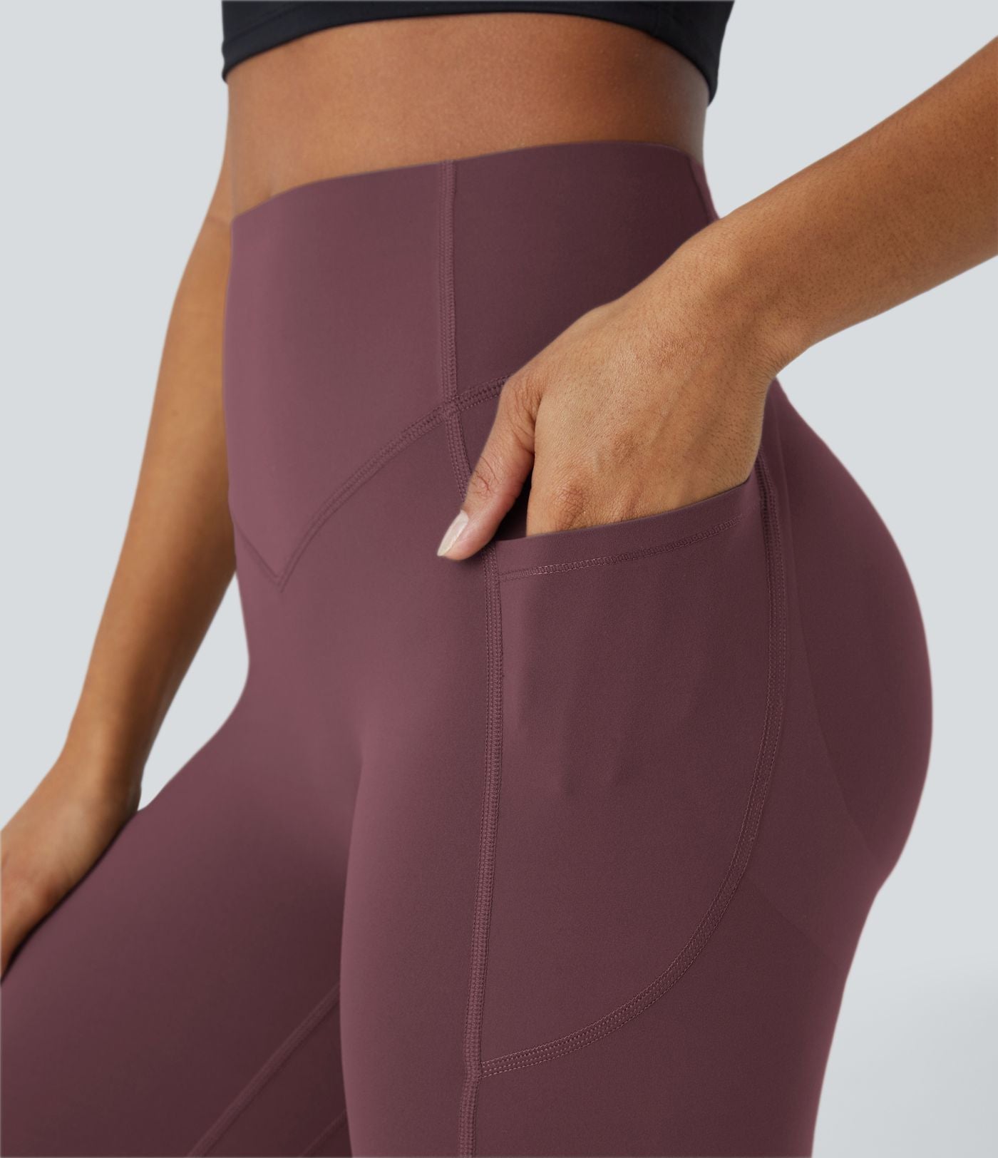 Legging d'entraînement gainant galbant taille haute avec effet scrunch et poches Halara UltraSculpt™
