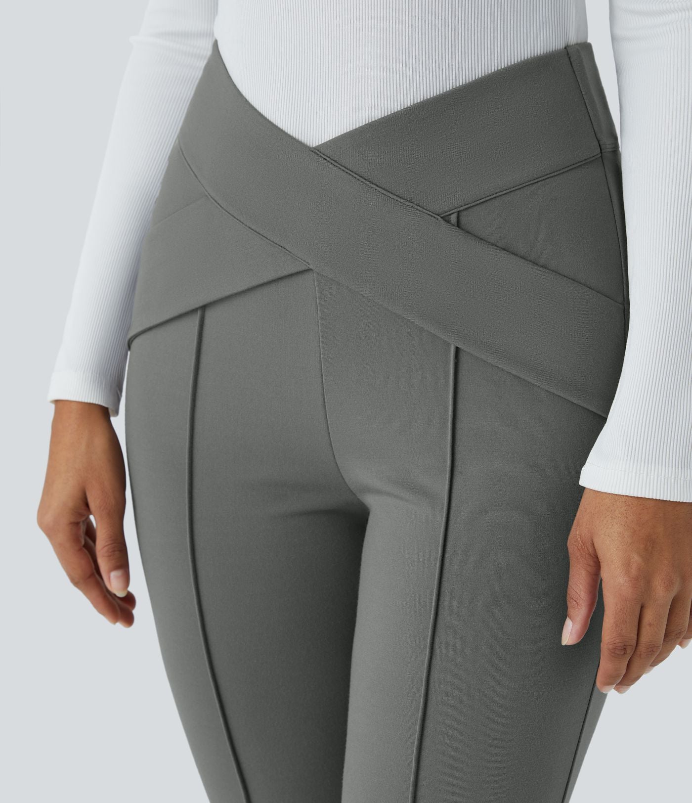 Pantalon croisé taille haute