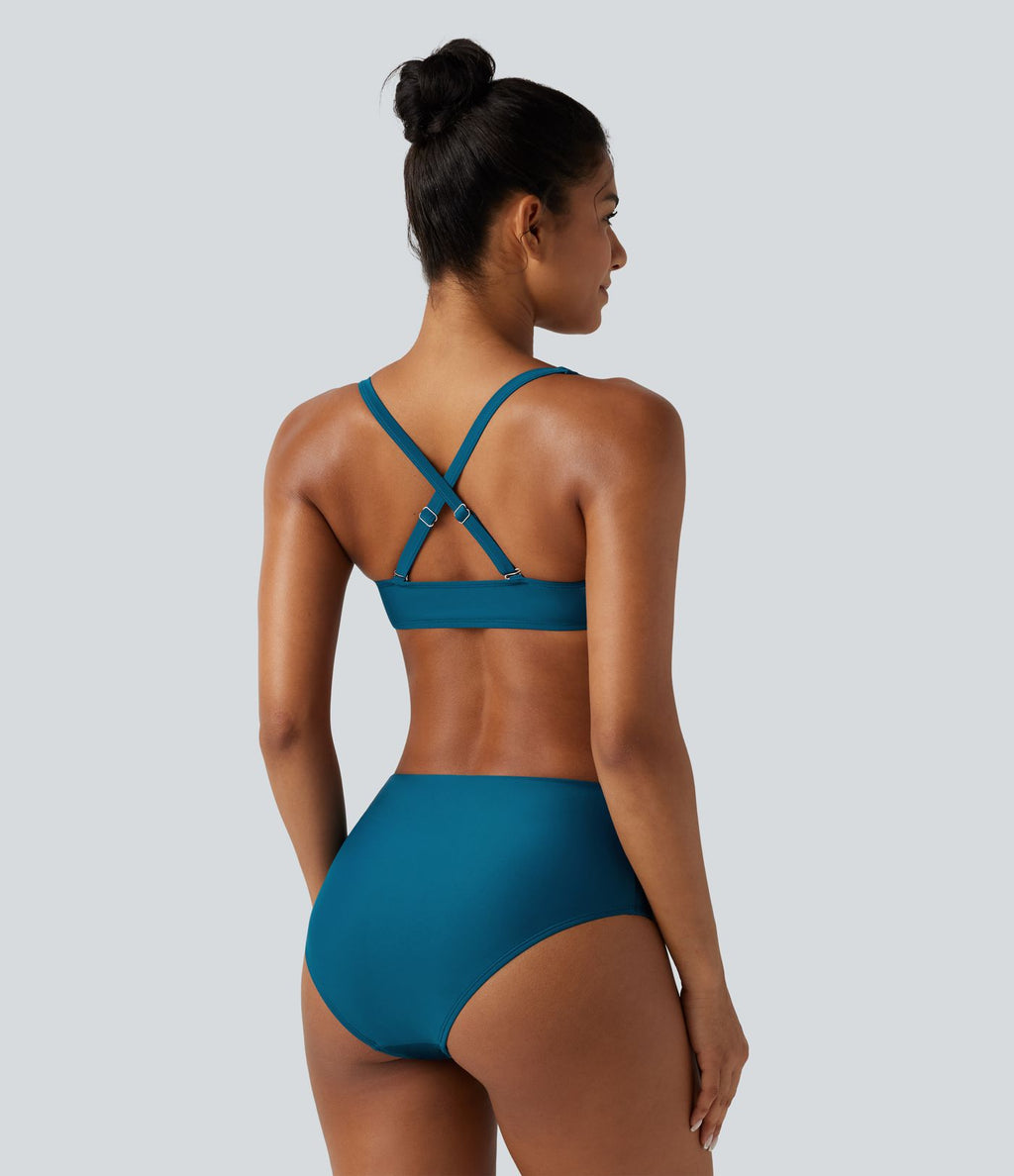 Ensemble bikini push-up gainant avec bretelles ajustables, design torsadé, fronces et brassière intégrée