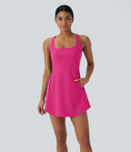 Robe de sport yoga mini 2-pièces SoftlyZero™ Plush à découpes avec poche A-C