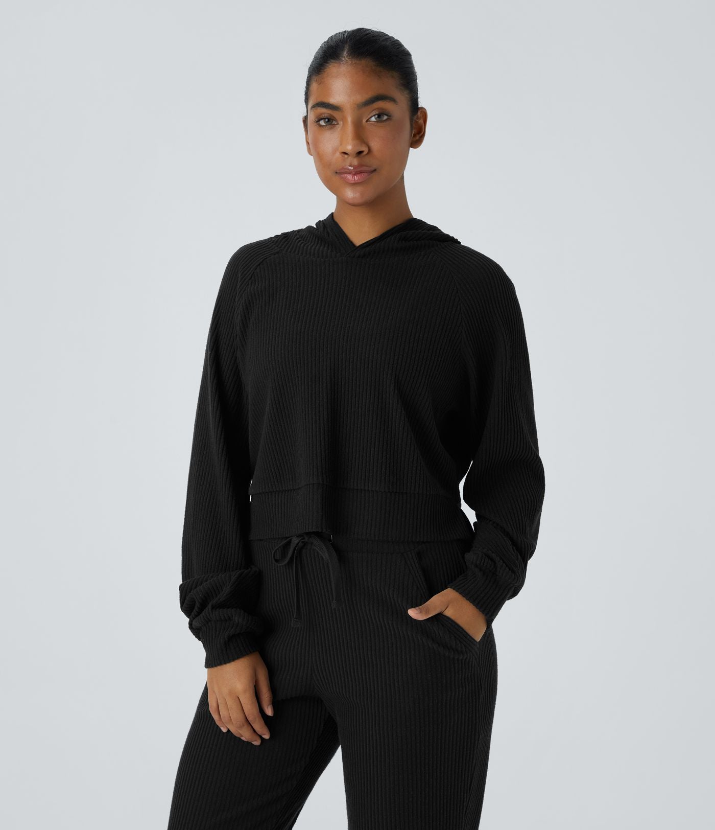 Sweat-shirt décontracté à capuche en maille côtelée avec manches longues et fente