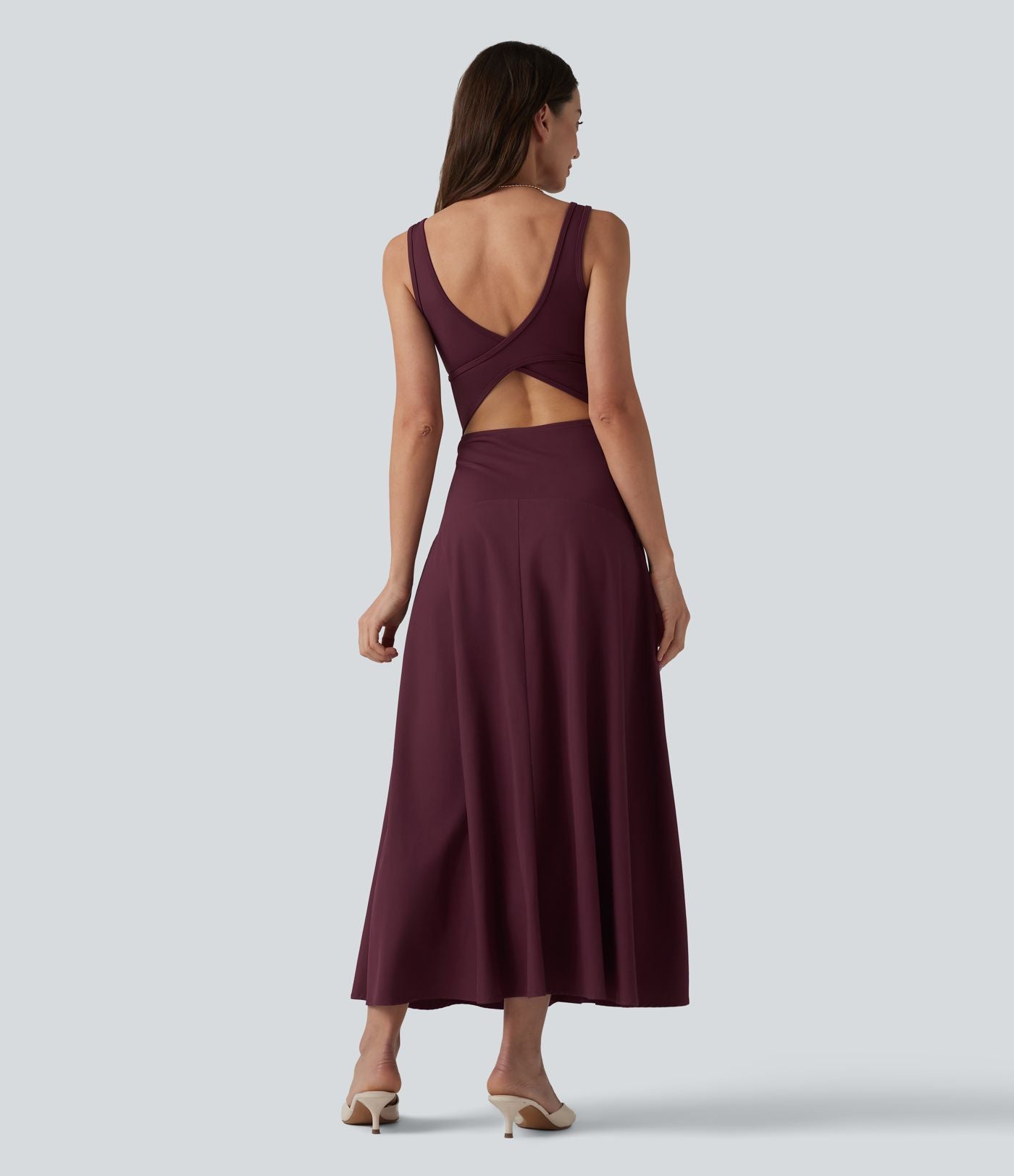 Robe midi fluide de demoiselle d'honneur et d'invitée de mariage à encolure carrée, dos nu et bretelles croisées