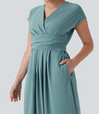 Robe midi Breezeful™ col V manches courtes à liens dans le dos séchage rapide avec poches latérales