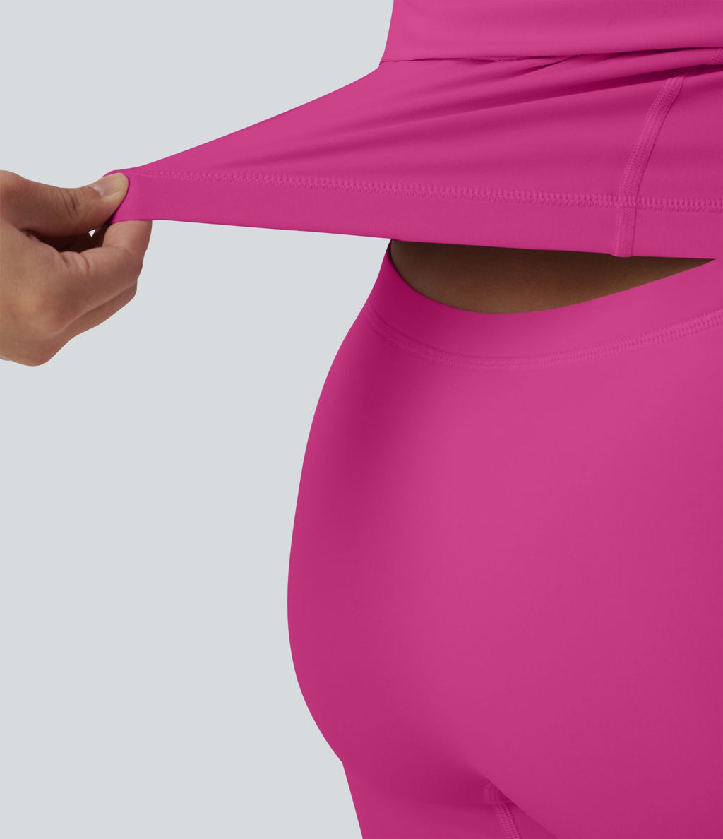 Robe de sport mini de yoga SoftlyZero™ Airy 2-en-1 effet frais InstantCool col rond à manches courtes, demi-zip et poches, accès facile Easy Peasy