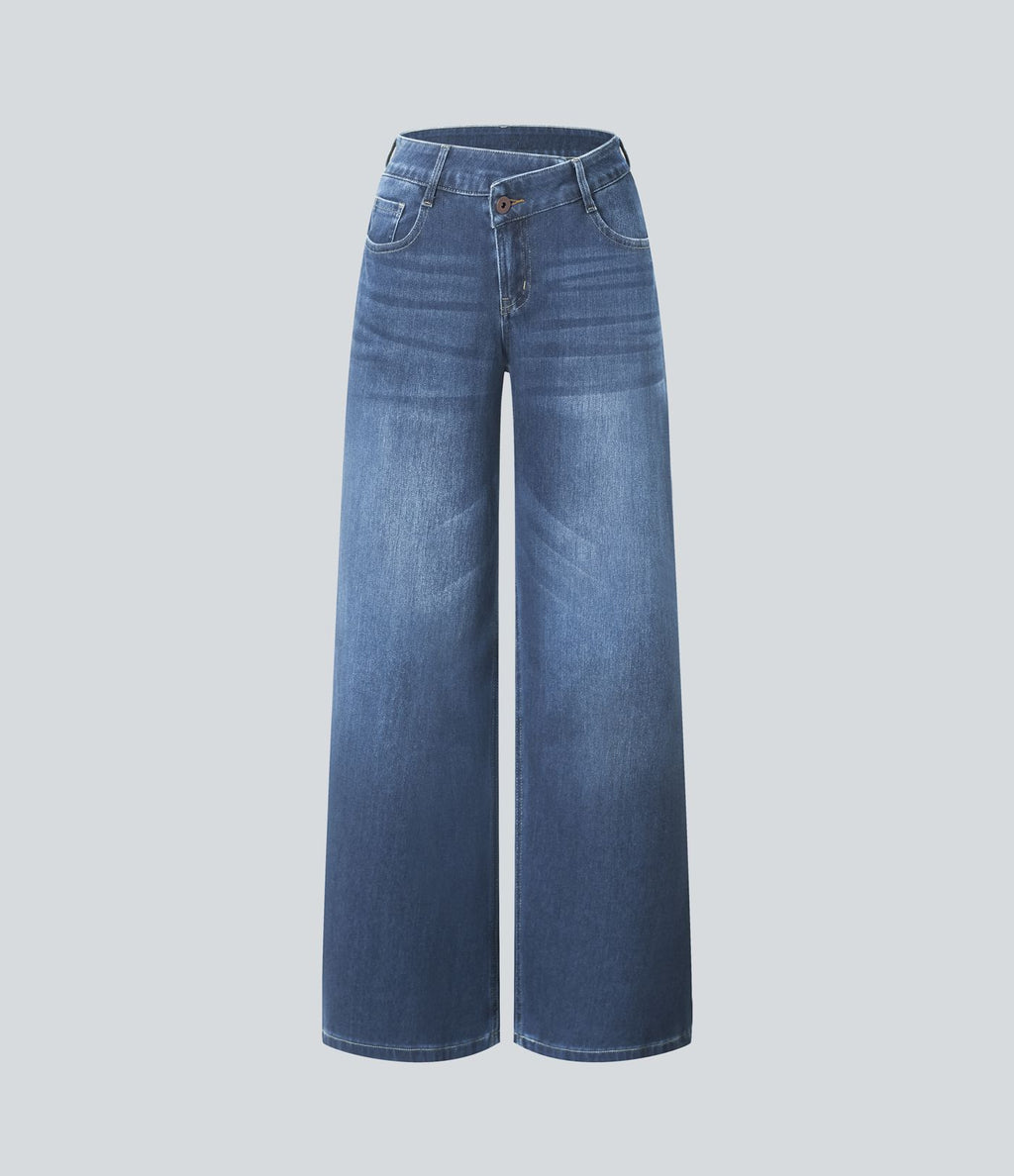 Halara Flex™ Jean large asymétrique taille basse avec bouton, fermeture éclair et poches multiples, délavé et extensible en maille