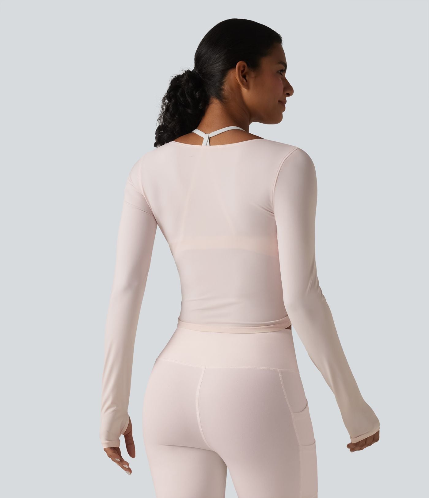 Haut de yoga à manches longues et bretelles croisées, toucher doux, protection solaire UPF50+