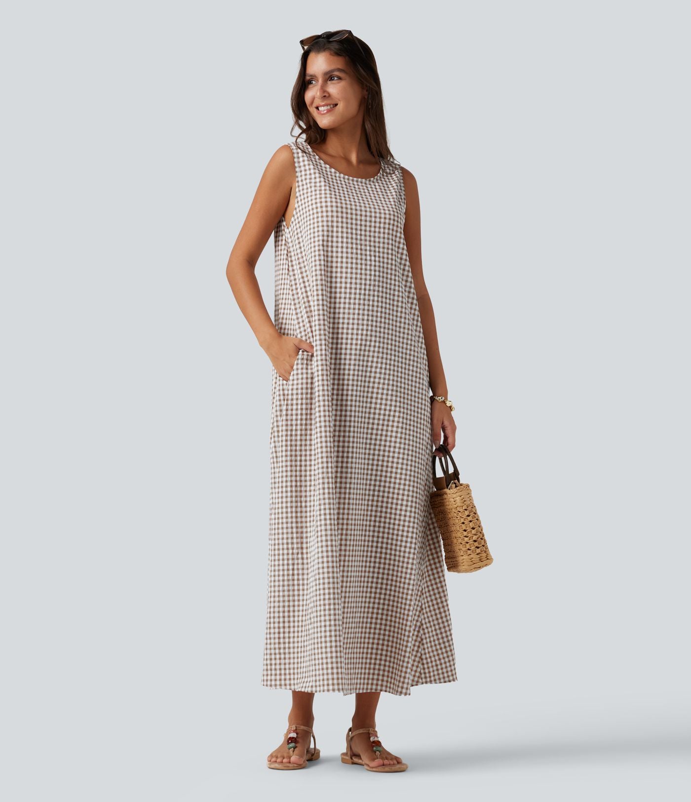 Robe débardeur midi décontractée col rond sans manches en vichy froissé avec poches