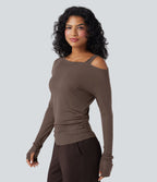 T-shirt décontracté asymétrique en mélange de laine à une épaule et manches longues