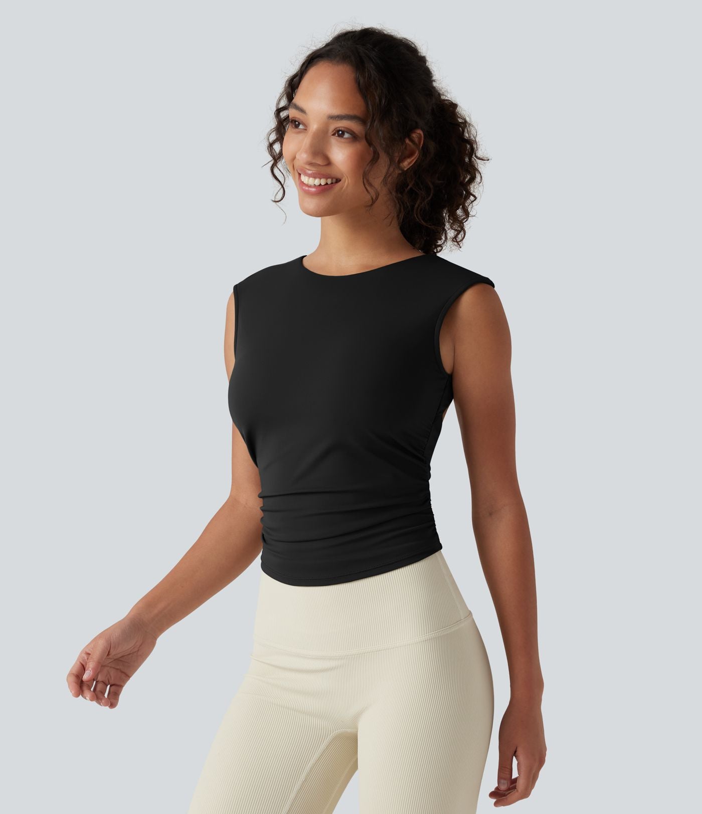 Débardeur de yoga SoftlyZero™ Airy col bateau ajouré froncé effet frais InstantCool avec brassière intégrée