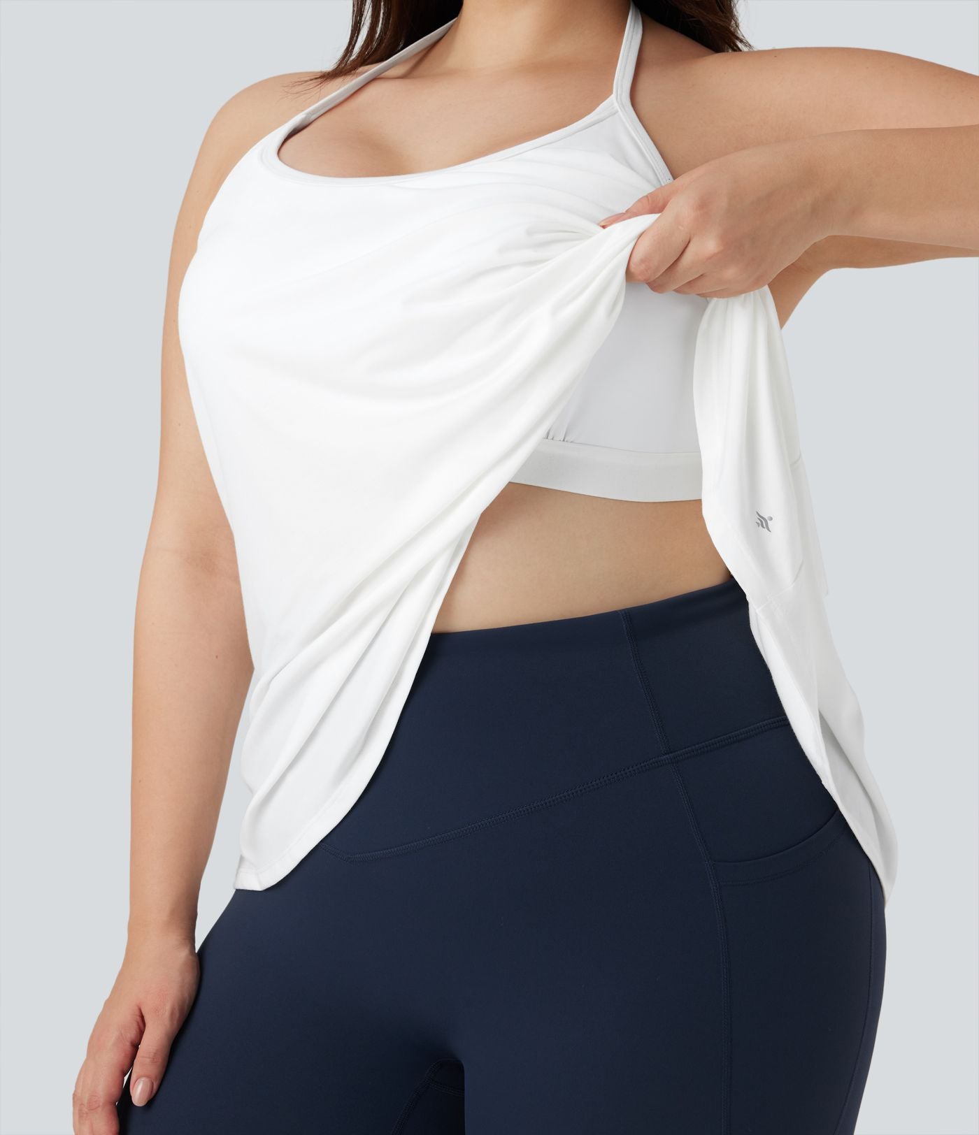 Haut de sport yoga grande taille SoftlyZero™ Airy col licou drapé effet frais InstantCool, protection solaire UPF50+
