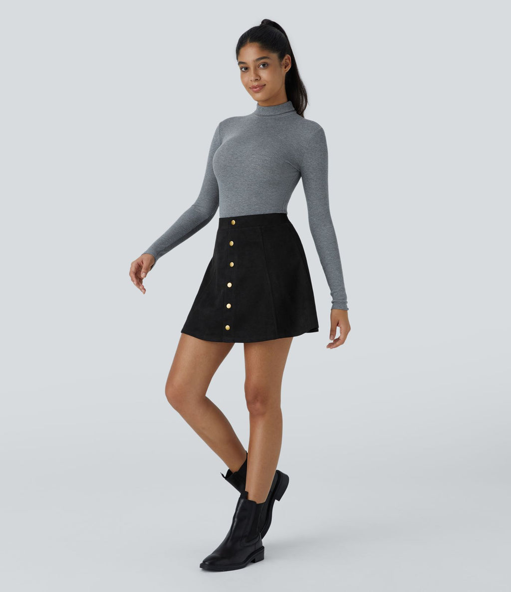 Jupe-short décontractée 2-en-1 en suédine taille haute, boutons décoratifs et coupe évasée