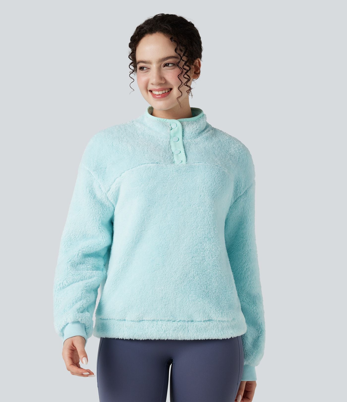 Sweat-shirt polaire col montant boutonné