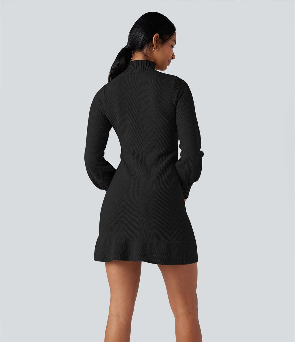 Robe pull courte col montant manches longues ourlet à volants