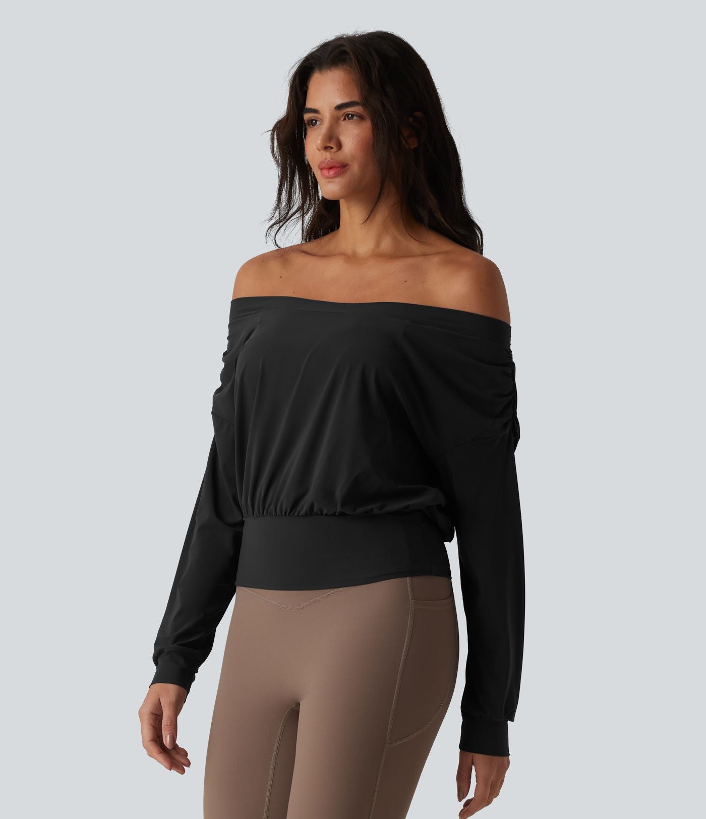 Haut de sport yoga épaules dénudées manches longues oversize effet frais InstantCool séchage rapide