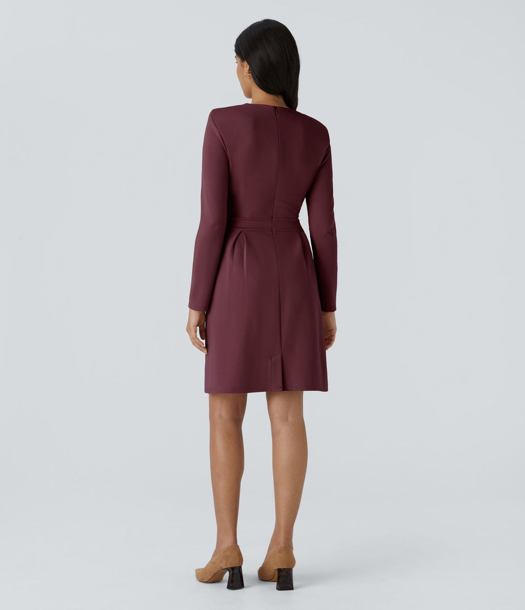 Robe de travail mini ajustée col rond à épaulettes à manches longues et ourlet