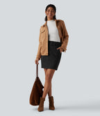 Jupe de travail mini moulante en daim taille haute avec ceinture et poches