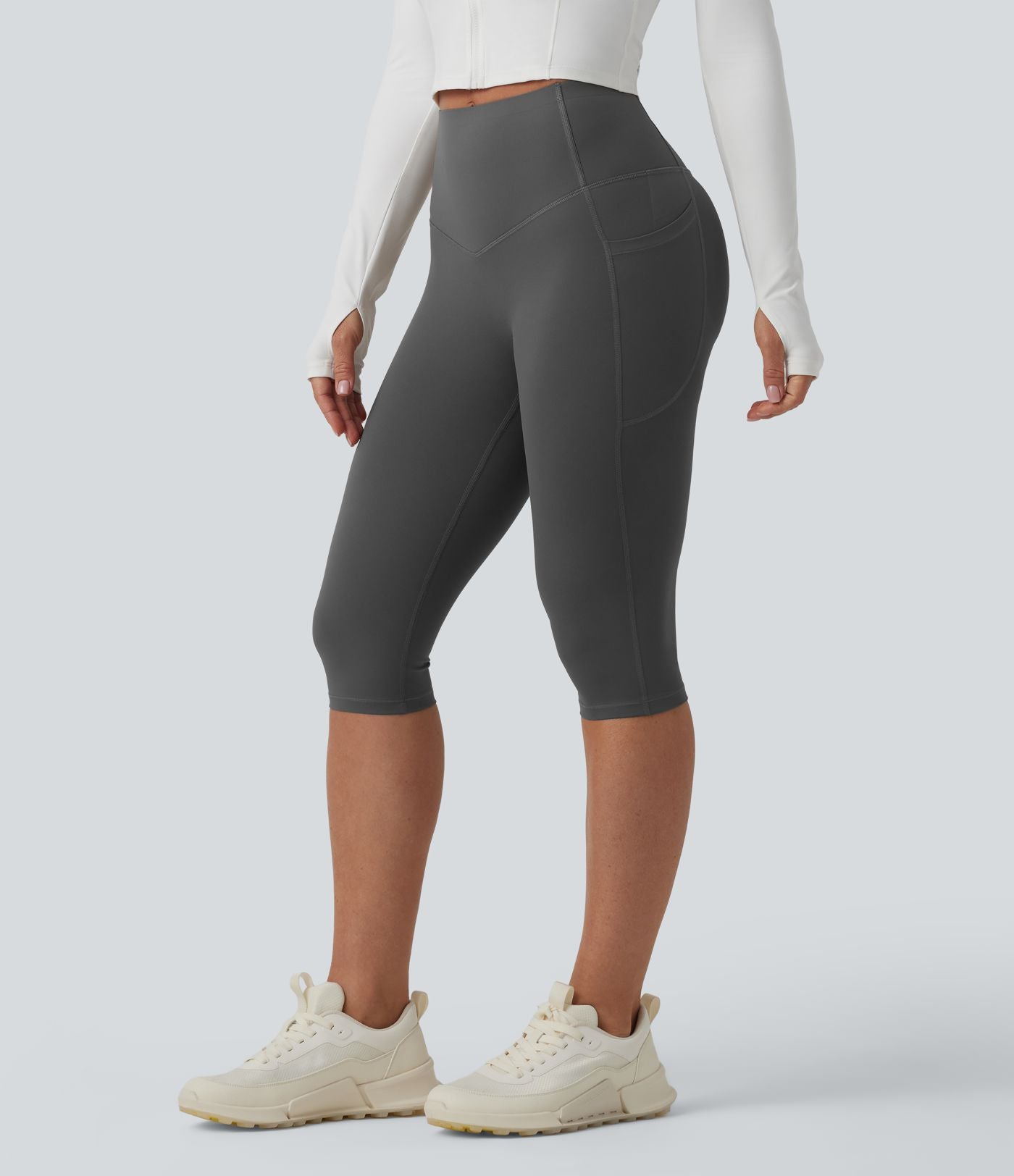 Legging sculptant d'entraînement corsaire Halara UltraSculpt™ taille haute galbant gainant avec poches