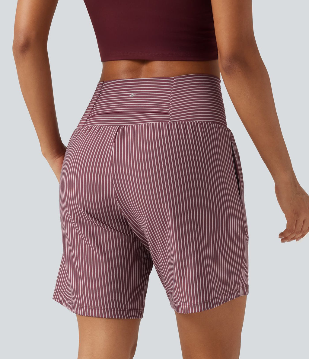 Short yoga 2-en-1 à rayures taille super haute 17,5 cm avec poches