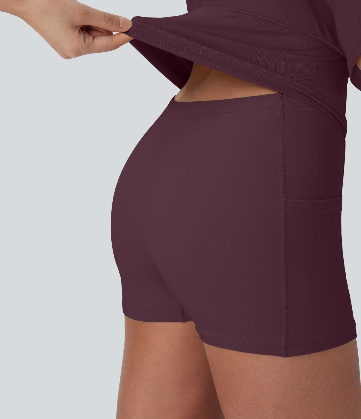 Robe SoftlyZero™ Airy de danse mini 2-en-1 dos nu, col U, bretelles croisées, poches latérales et effet frais InstantCool, accès facile Easy Peasy