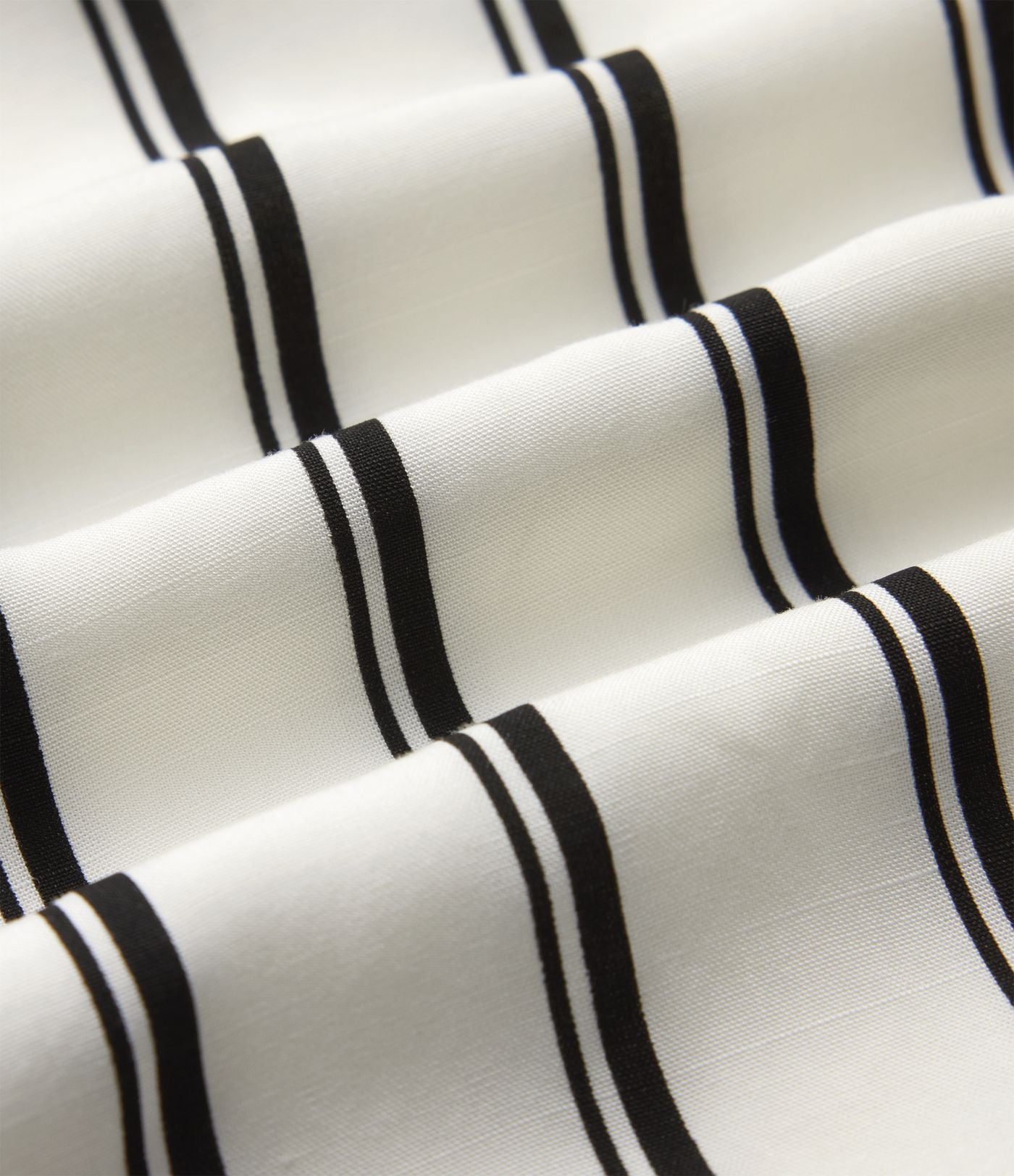 Combinaison-chemise décontractée rayée à manches courtes avec poches